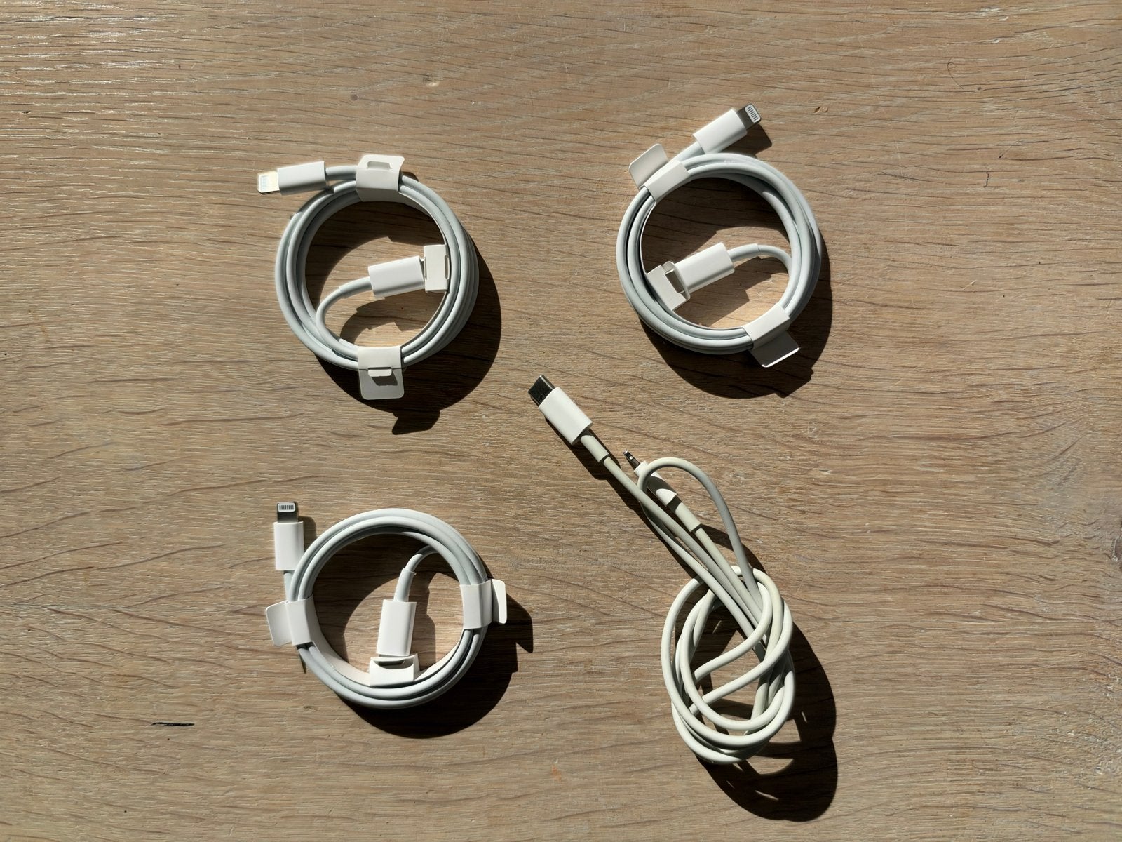 Set van 4 Apple USB-C naar Lightning kabels, Ophalen of Verzenden, Gebruikt, Minder dan 2 meter, Overige kabels