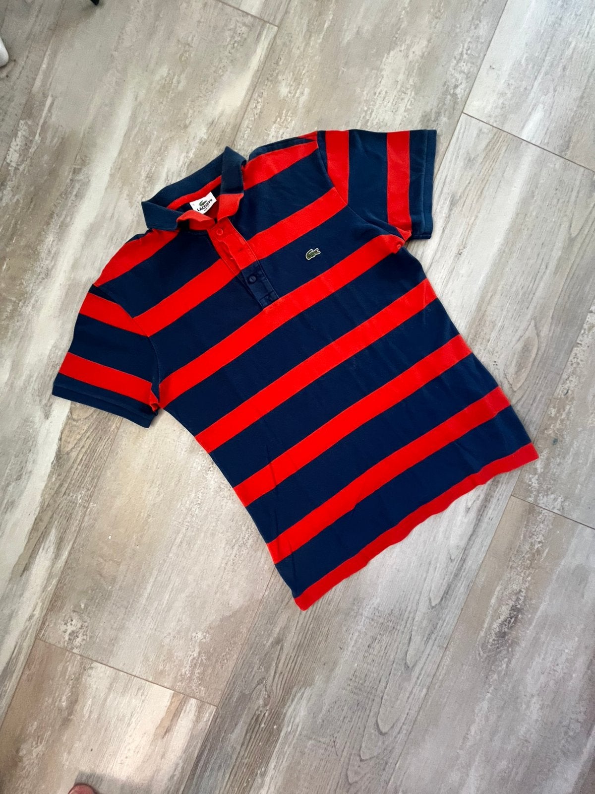 Lacoste Polo Shirt Navy Blue & Red Striped, Kleding | Heren, Ophalen of Verzenden, Zo goed als nieuw, Maat 48/50 (M), Blauw