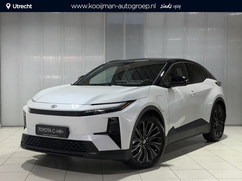 Toyota C-HR+ Executive AWD 77 kWh | DIRECT LEVERBAAR | €2.