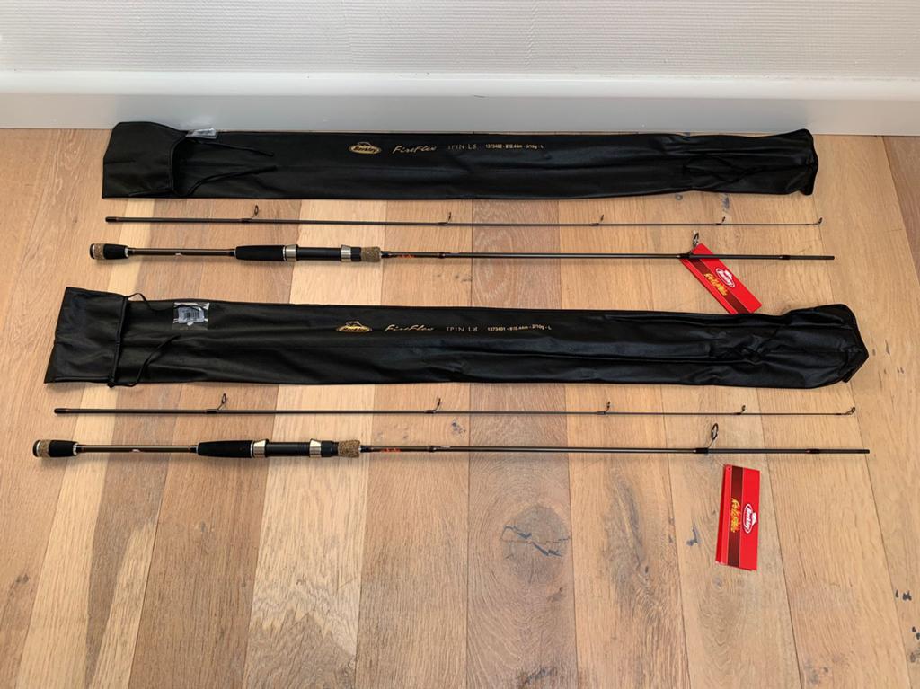 Nieuwe Berkley Fireflex spinhengels, 2.10m & 2.40m, Watersport en Boten, Hengelsport | Roofvissen, Nieuw, Werphengel, Ophalen of Verzenden