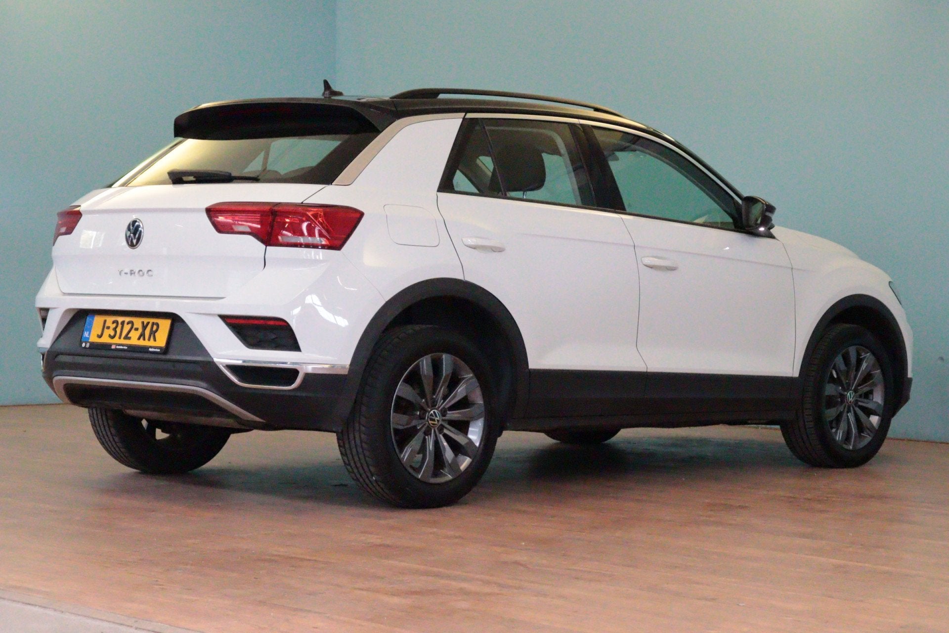 Volkswagen T-Roc 1.0 TSI Style | TWO-TONE | NAVI / APPCONNEC, Auto's, Volkswagen, Voorwielaandrijving, Gebruikt, Euro 6, 116 pk