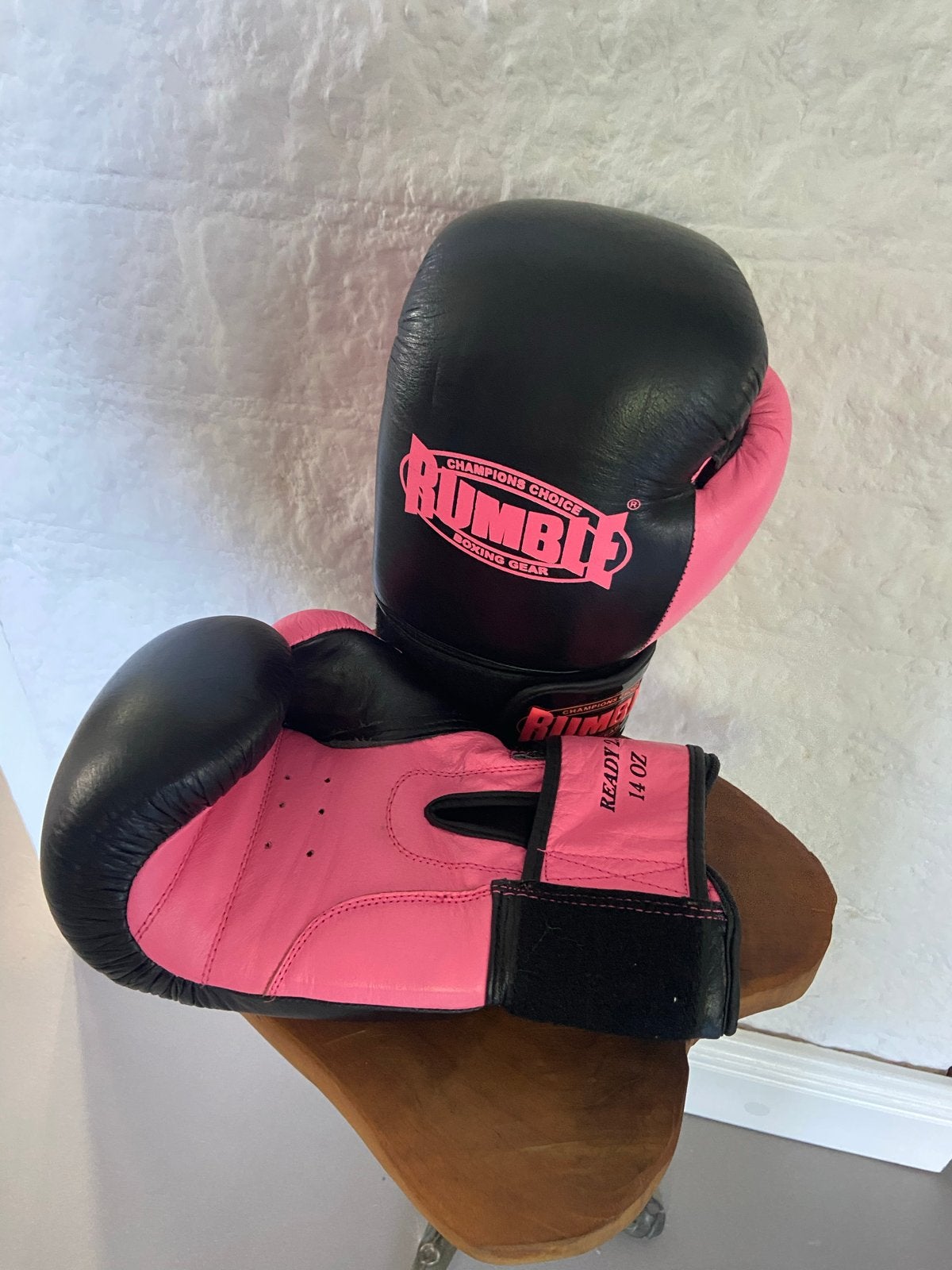 Roze Rumble boks handschoenen 14 OZ, Ophalen, Gebruikt, Overige, Vechtsportbescherming