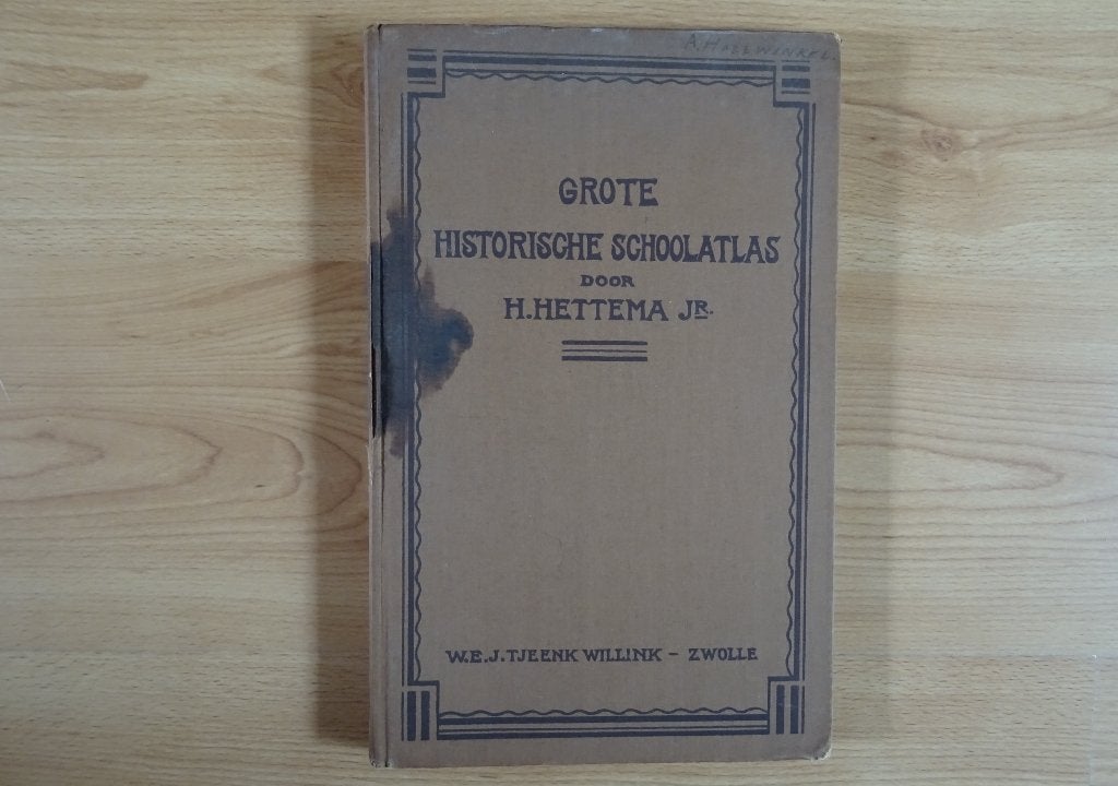 Grote Historische Schoolatlas, 13e druk 1935, Gelezen, Overige atlassen, Ophalen of Verzenden, 1800 tot 2000