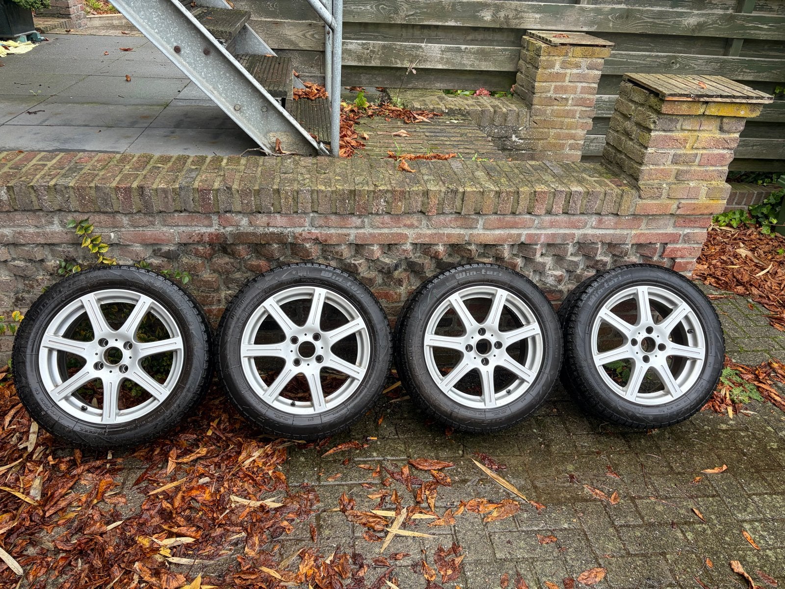 Winterbanden met velg Peugeot 208, Auto-onderdelen, Ophalen, Gebruikt, 16 inch, Banden en Velgen