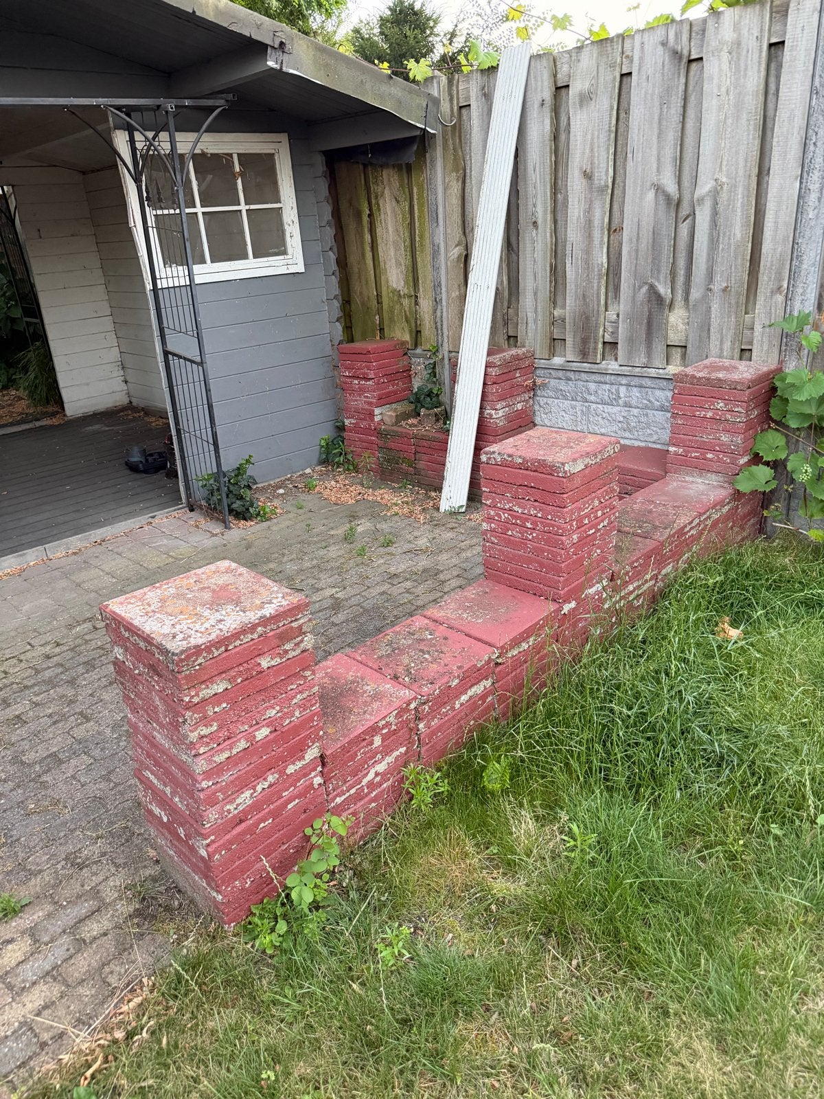 Gratis af te halen stenen - zelf weghalen, Ophalen, Gebruikt, Beton, Terrastegels
