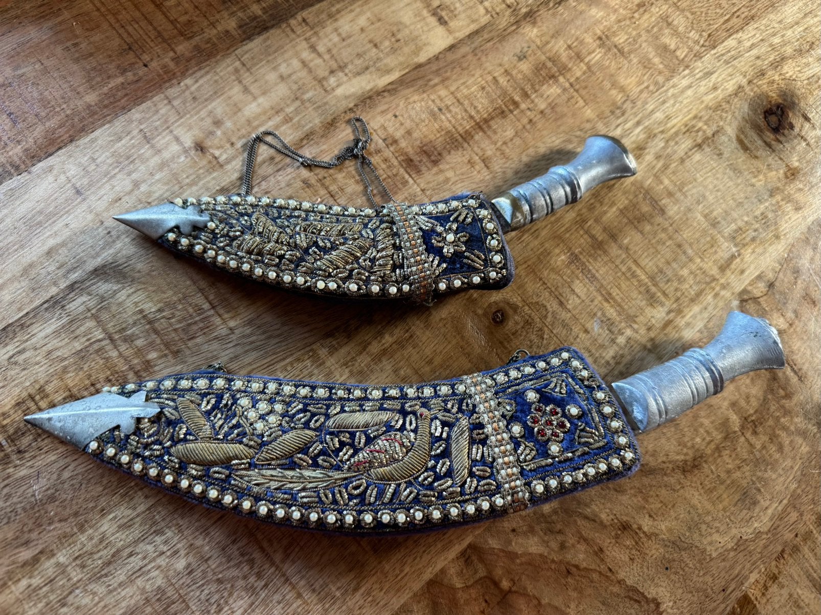 Set van 2 Vintage Handgemaakte Kukri Messen uit India, Ophalen of Verzenden
