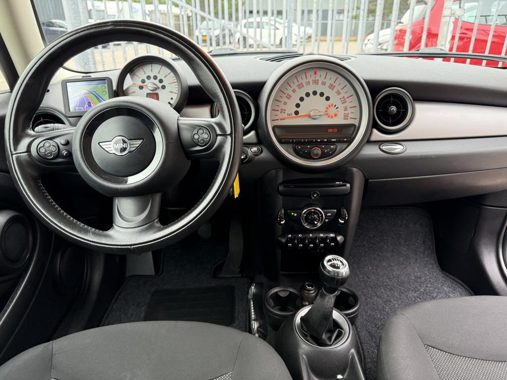 MINI Clubman 1.6 One Business Line Cruise.contr, Navigatie,, Euro 5, Gebruikt, 4 cilinders, 4 stoelen