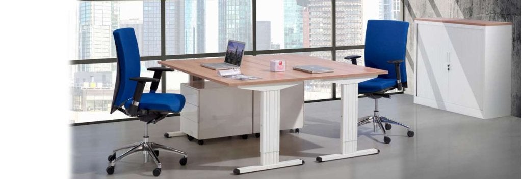 Nieuwe TB bureaus ( hoogte instelbaar ) ook hoekbureau, Huis en Inrichting, VST, Ophalen of Verzenden, Industriestraat 5, Info@vstkantoormeubilair.nl