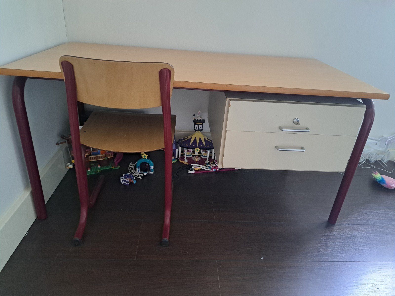 knutseltafel, kinderbureau, Huis en Inrichting, Bureaus, Ophalen of Verzenden, Gebruikt
