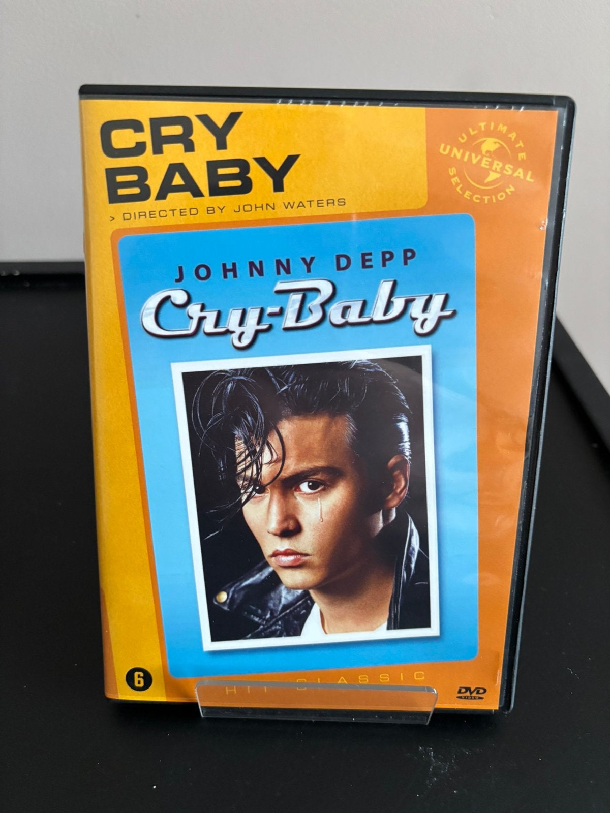 Cry-Baby, Ophalen of Verzenden, Zo goed als nieuw, Romantische komedie