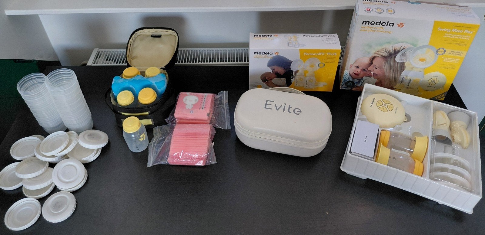 Borstkolf Medela, Evite handsfree kolf en benodigheden, Kinderen en Baby's, Babyvoeding en Toebehoren, Ophalen, Gebruikt, Medela