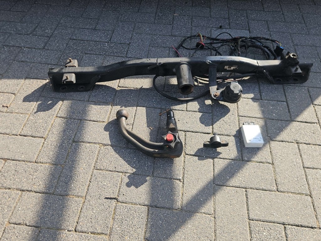 AFNEEMBARE WESTFALIA TREKHAAK BMW E 61, Niet ingevuld, Gebruikt, Niet ingevuld, Ophalen of Verzenden
