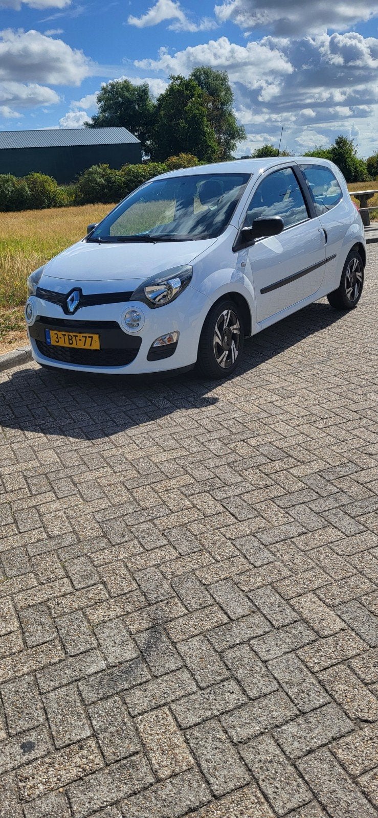 Renault Twingo Parisienne 1.2 16V 2014  1e eigenaar, Voorwielaandrijving, 839 kg, 74 pk, Zwart