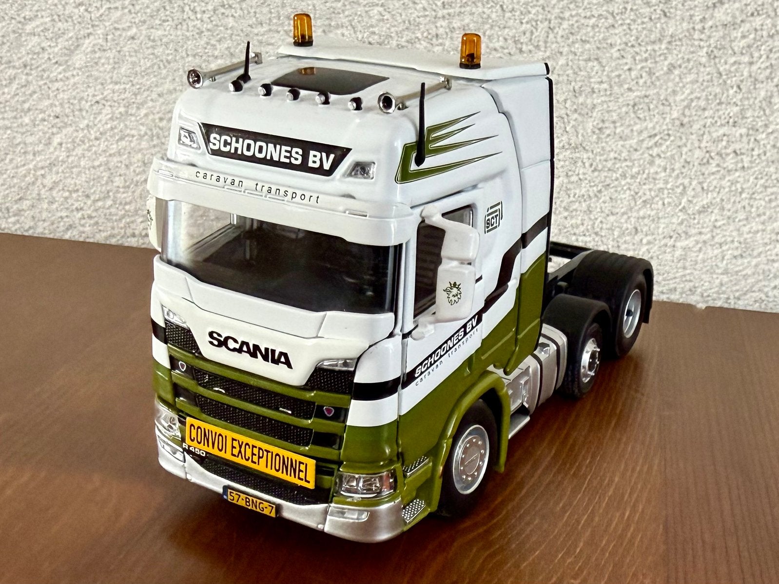 IMC models ( GEEN Tekno) Schoones Caravan Transport-Scania R, Ophalen of Verzenden, Zo goed als nieuw, Bus of Vrachtwagen, Overige merken
