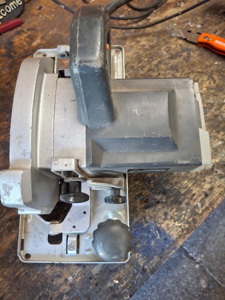 Elu 713 hand cirkelzaag ELU, Doe-het-zelf en Verbouw, Ophalen of Verzenden, Gebruikt