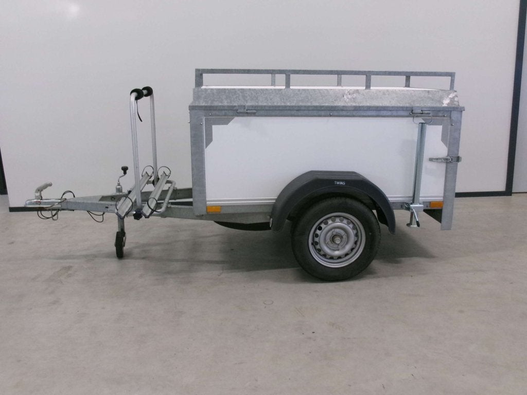 Bagagewagen in nette staat. 175x100x65 cm. Incl fietsdrager, Gebruikt, Niet ingevuld, Niet ingevuld, Ophalen