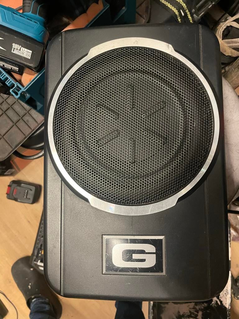 Gladen subwoofer met kabelboom en remote, Auto diversen, Autospeakers, Ophalen of Verzenden, Gebruikt