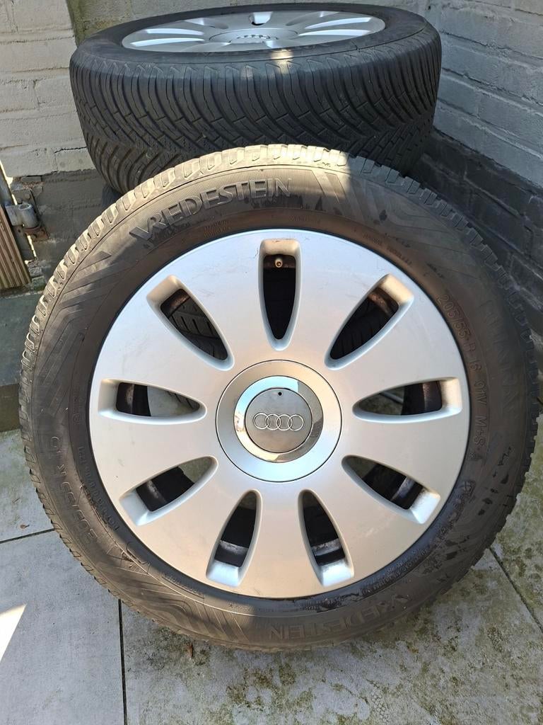 Originele 16 inch Audi velgen 4 seizoen, Gebruikt, 16 inch, Banden en Velgen, All Season
