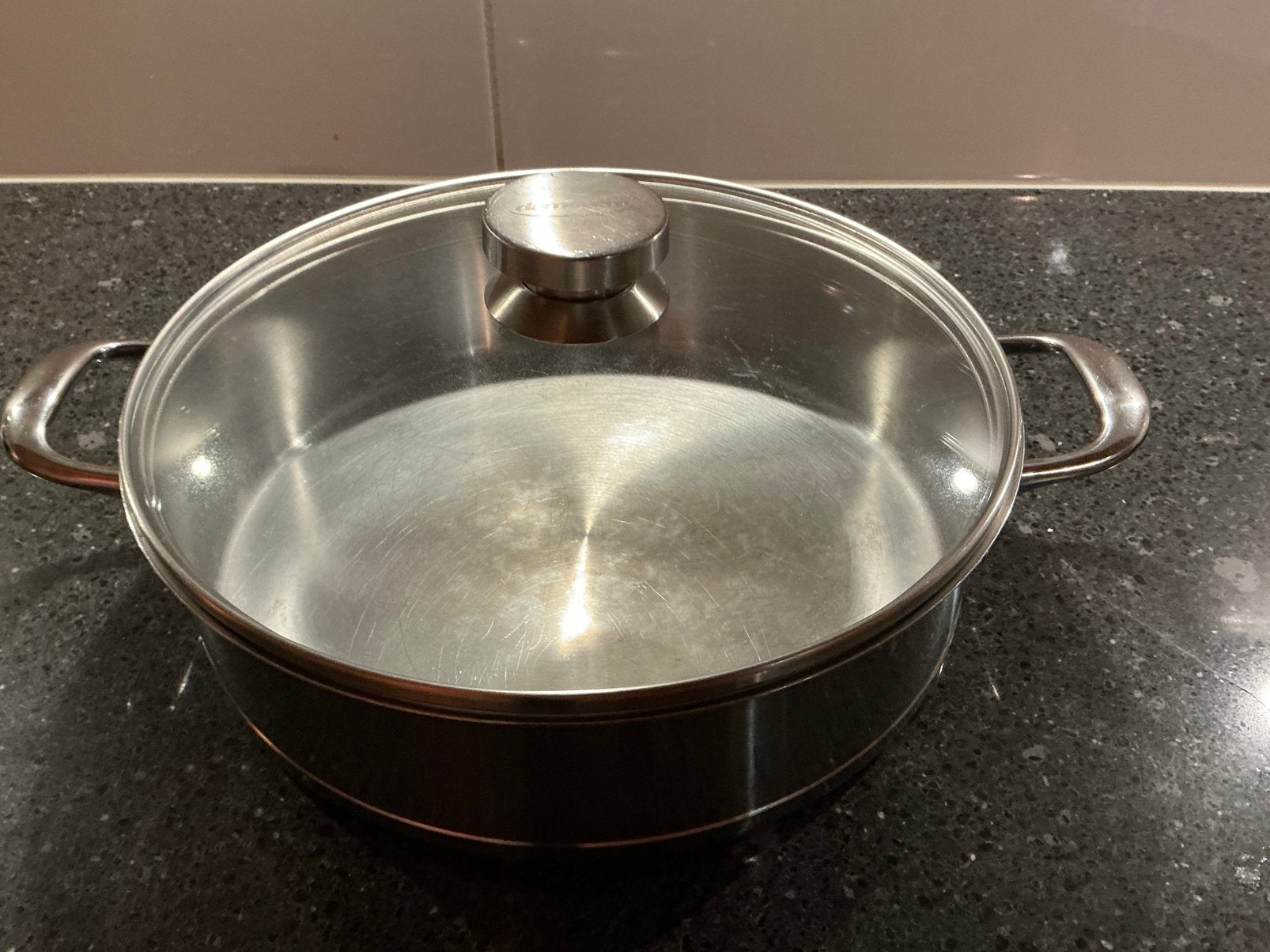 Demeyere hapjespan, Huis en Inrichting, Keuken | Potten en Pannen, Ophalen of Verzenden, Zo goed als nieuw, Rvs, Koekenpan of Braadpan