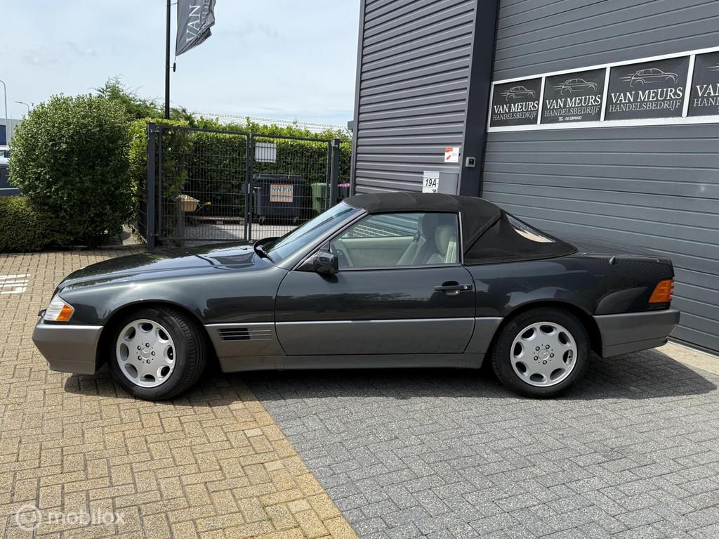 Mercedes SL-klasse W129 Cabrio 320, Airco Automaat, uniek 99, Auto's, Mercedes-Benz, Achterwielaandrijving, Gebruikt, Beige, Cabriolet