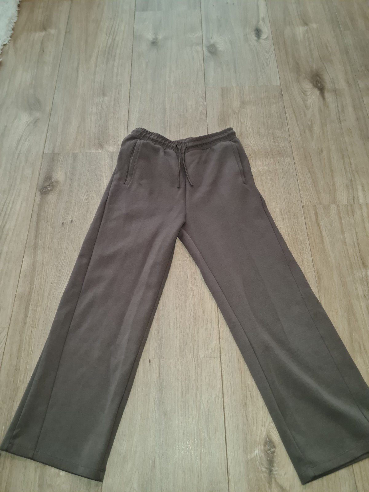 Comfortabele grijze joggingbroek - Maat M, Ophalen of Verzenden, Gedragen, Maat 38/40 (M), Grijs