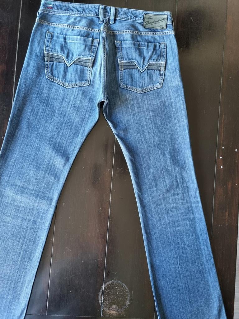 CLASSIC VINTAGE DIESEL ZATINY REGULAR BOOTCUT JEANS 34/34!!, Kleding | Heren, Spijkerbroeken en Jeans, Diesel, Blauw, Ophalen of Verzenden