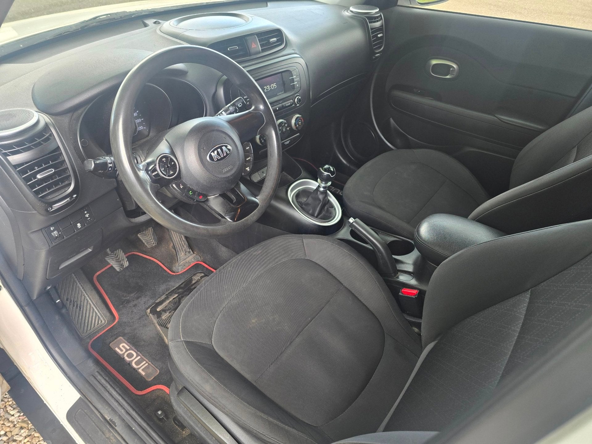 Kia Soul 1.6 Bass AIRCO *apk:08-2027*, Voorwielaandrijving, Euro 5, 15 km/l, Gebruikt