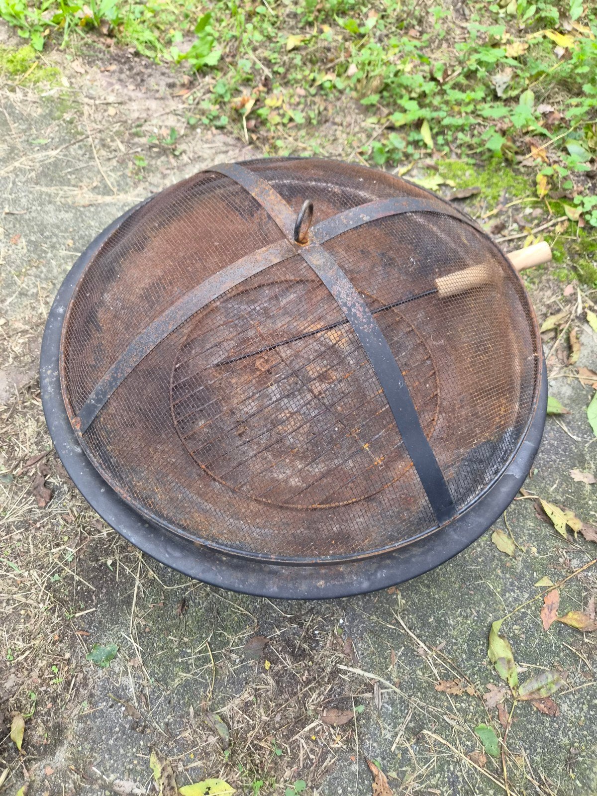 Gebruikte vuurkorf met vonkenscherm, Ophalen, Gebruikt, Vuurkorf