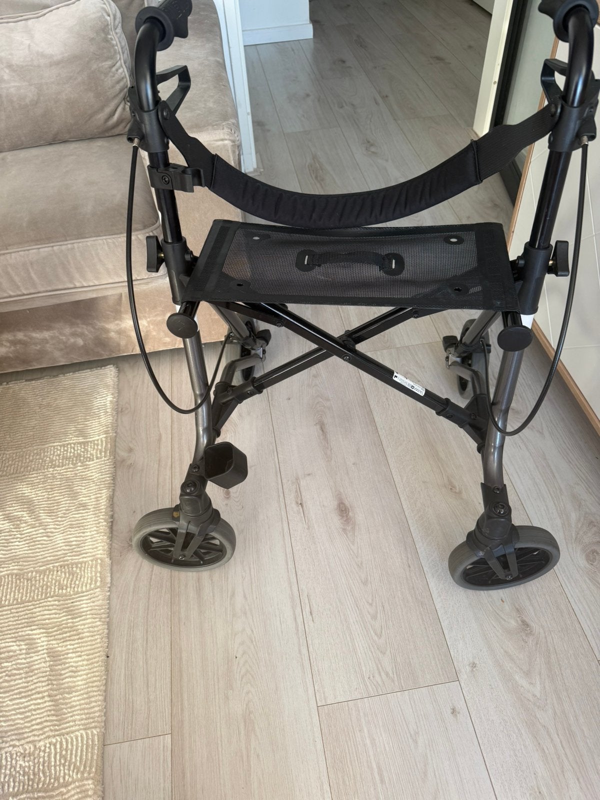 Mooie rollator!, Diversen, Ophalen, Zo goed als nieuw
