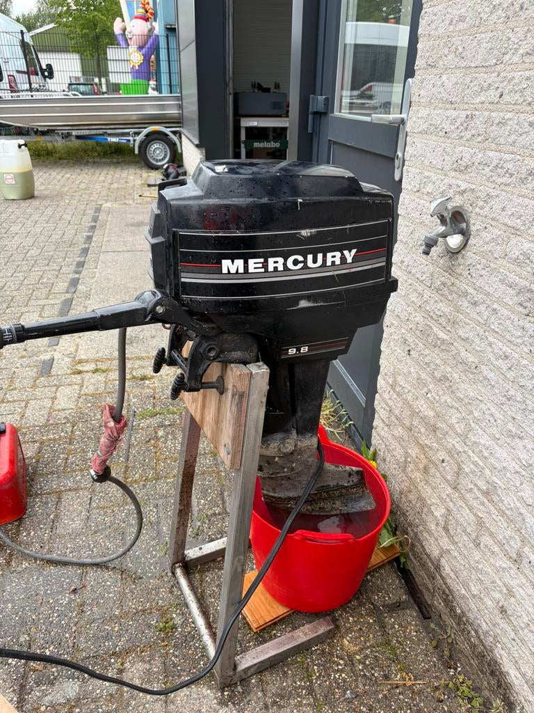 Mercury 9,8pk elektrisch gestart koelt niet, Ophalen, Zo goed als nieuw, Motor en Techniek, Motorboot