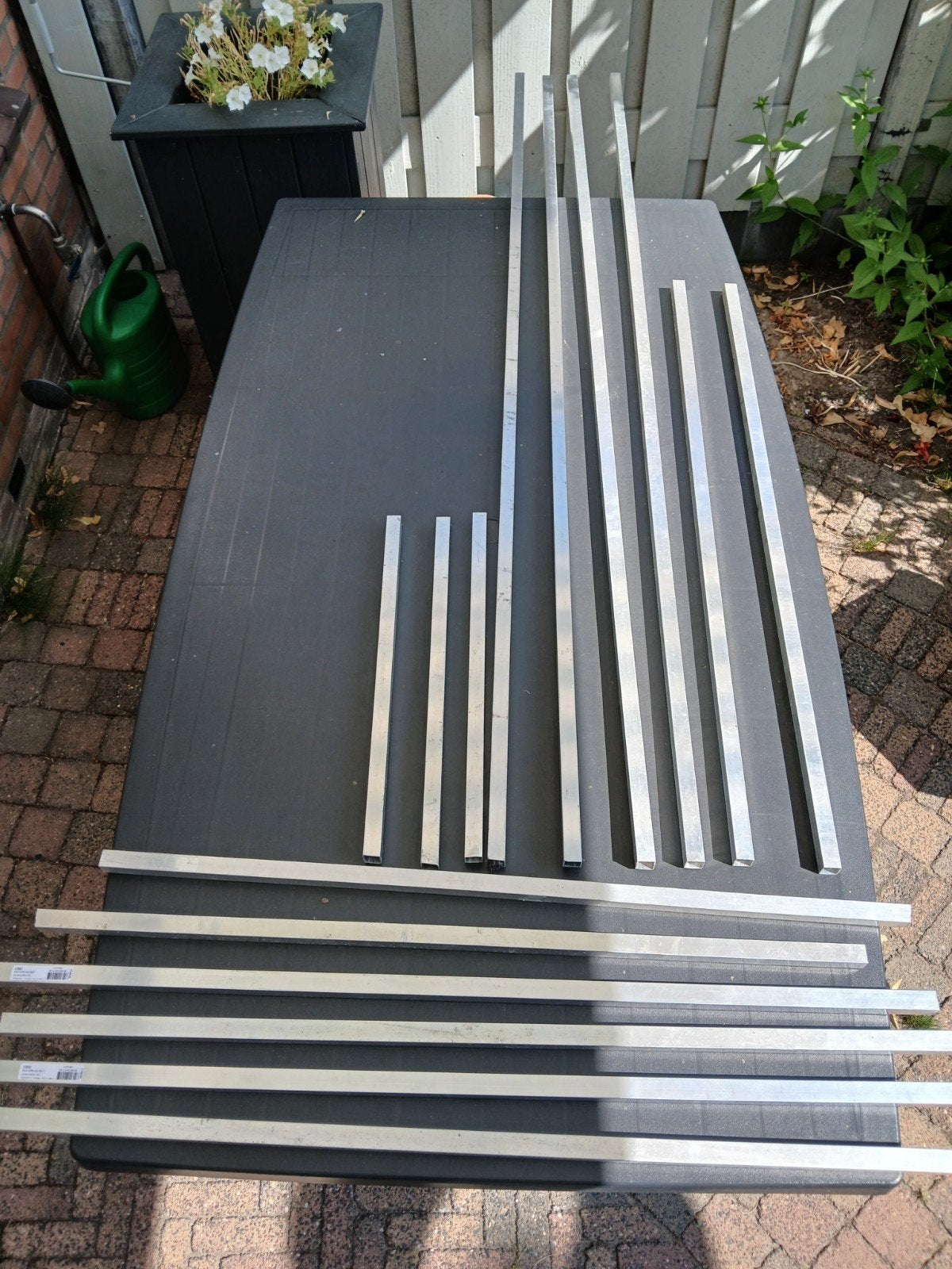 Aluminium vierkant buis 20x20x1 mm   +12 meter lengte totaal, Ophalen