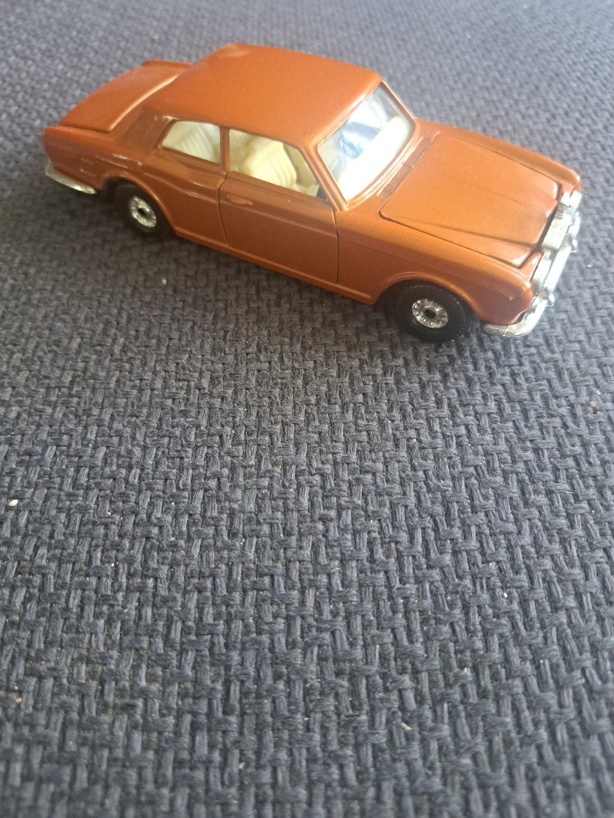 Corgi toys model rolls royce corniche ""bruin", Corgi, Gebruikt, Auto, Ophalen of Verzenden