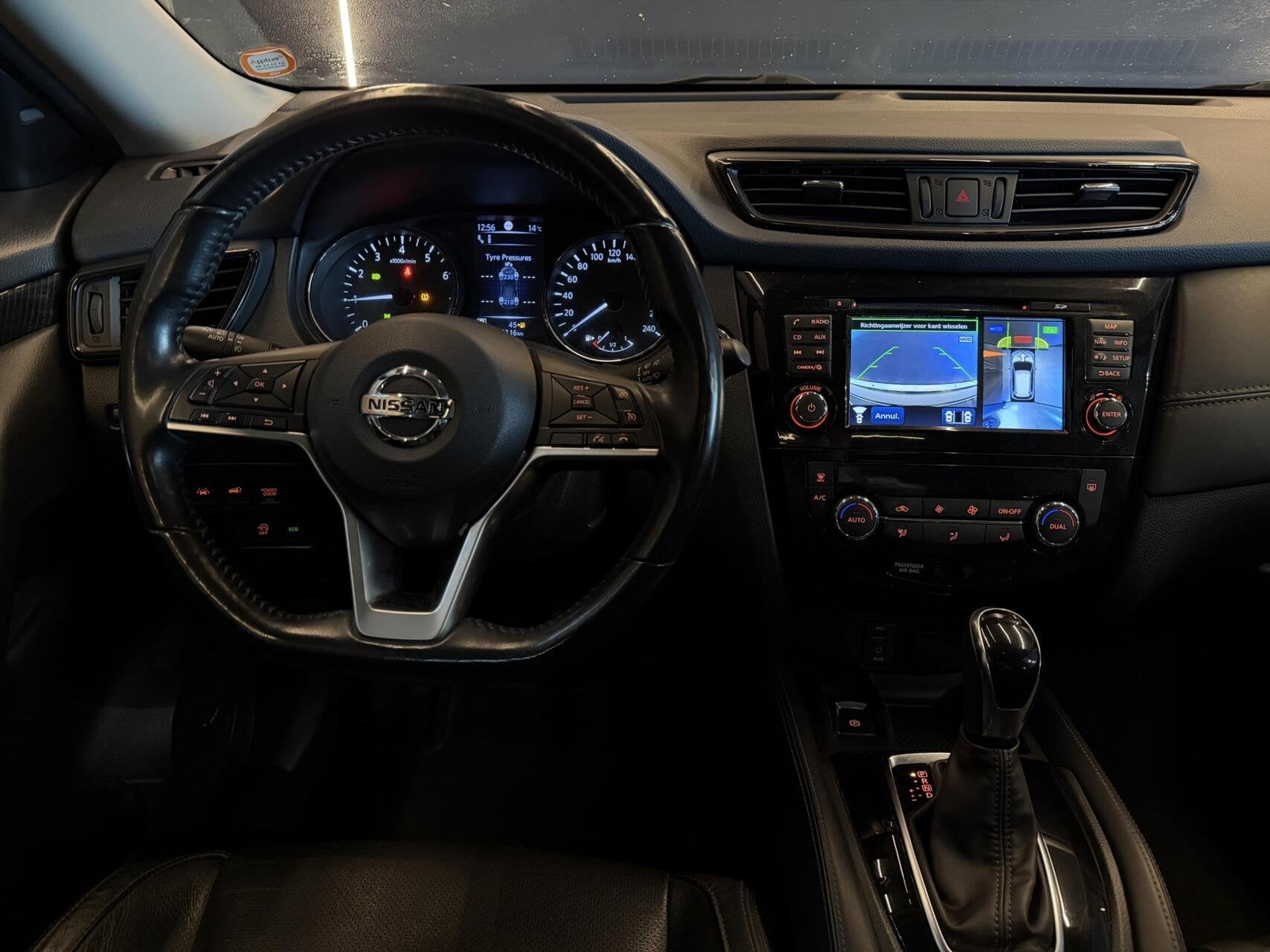 Foto 48 van Nissan X-Trail 1.3 DIG-T N-Tec PANO,TREKH,19''BOSEElecStoel