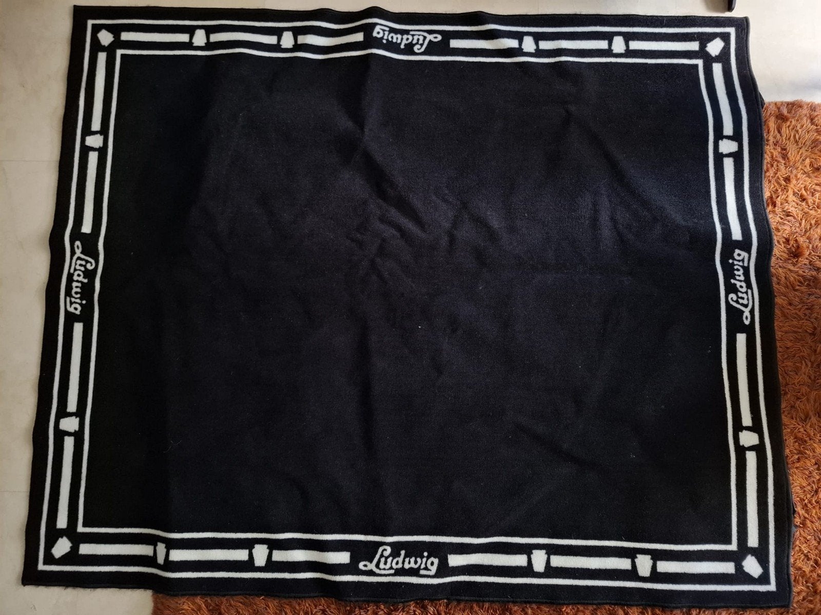 Ludwig drumkleed drum rug kleed mat drummat, Muziek en Instrumenten, ., Drums of Percussie, Ophalen of Verzenden, Zo goed als nieuw
