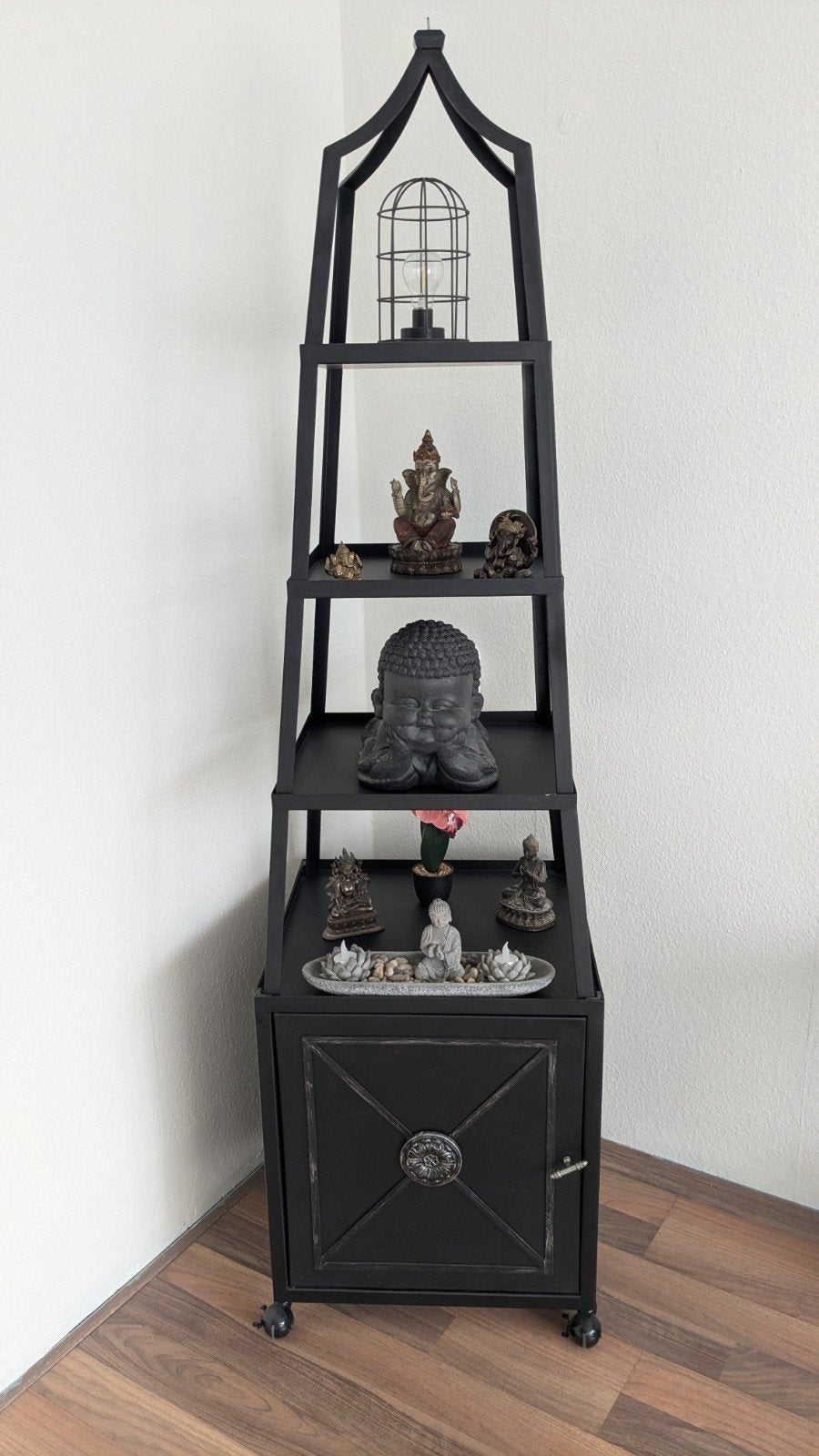 metalen piramide kast, Ophalen of Verzenden