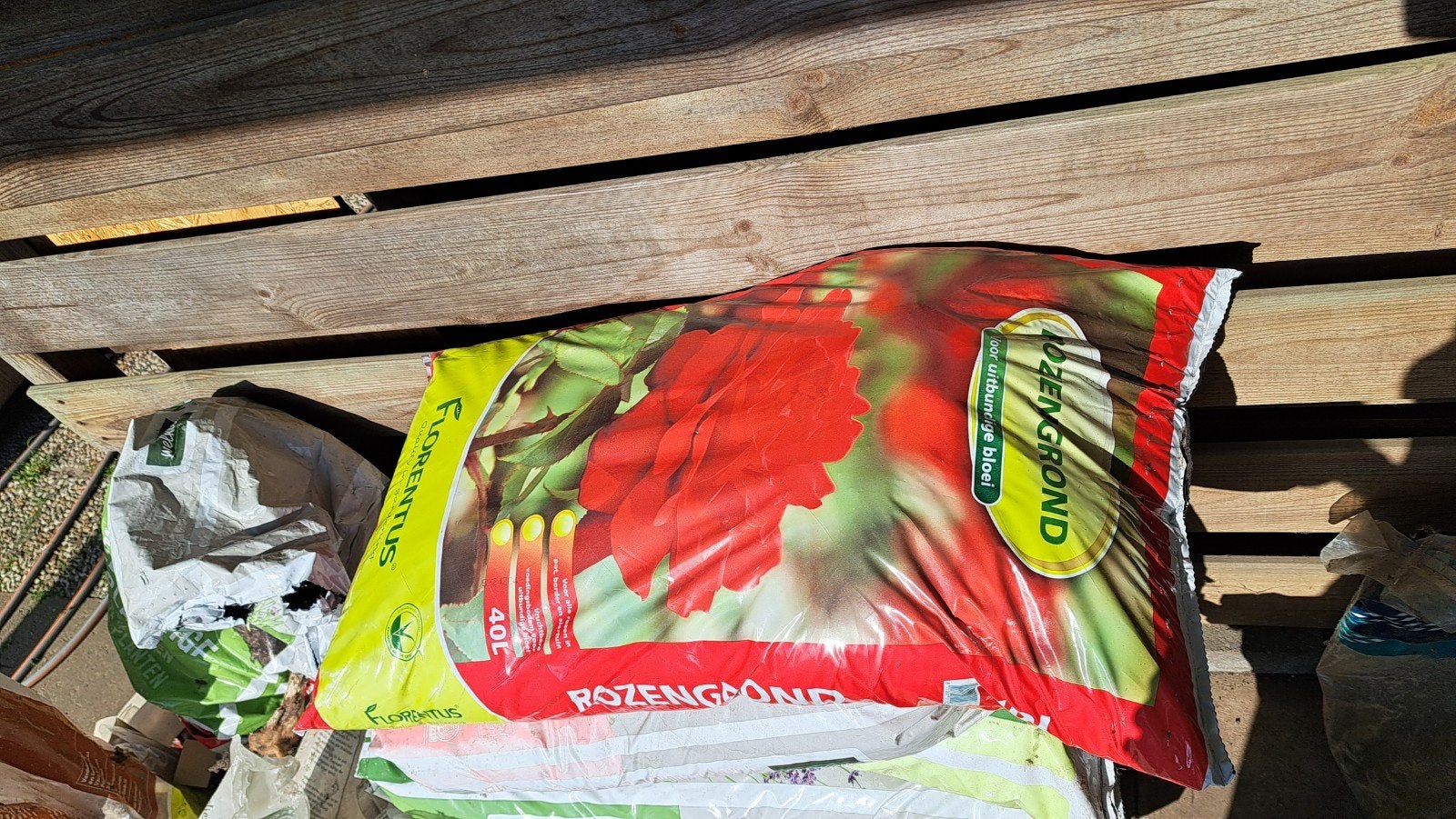 Zakken hortensia, roze potgrond en hydrokorrels nieuw, Tuin en Terras, Aarde en Mest, Ophalen, Potgrond