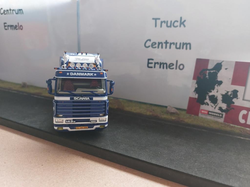 FINN JENSEN HINNERUP; SCANIA 3 SERIES STREAMLINE 6X2 TAG AXL, Ophalen of Verzenden, Nieuw, Bus of Vrachtwagen, Wsi