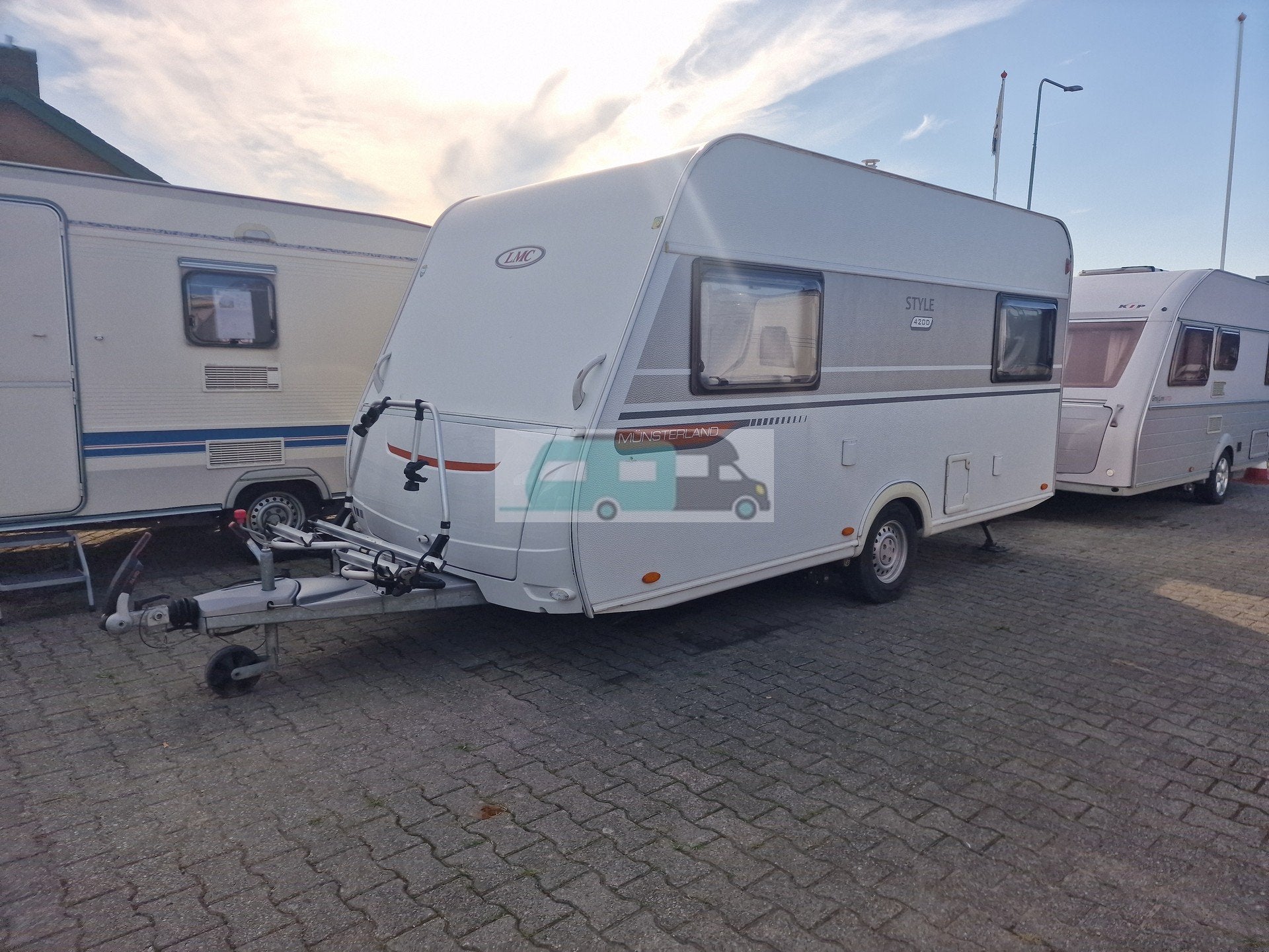 LMC Style 420D Mover, zakluifel, reservewiel, fietsendrager, Schokbreker, Bedrijf, Tot en met 3, 6 tot 7 meter