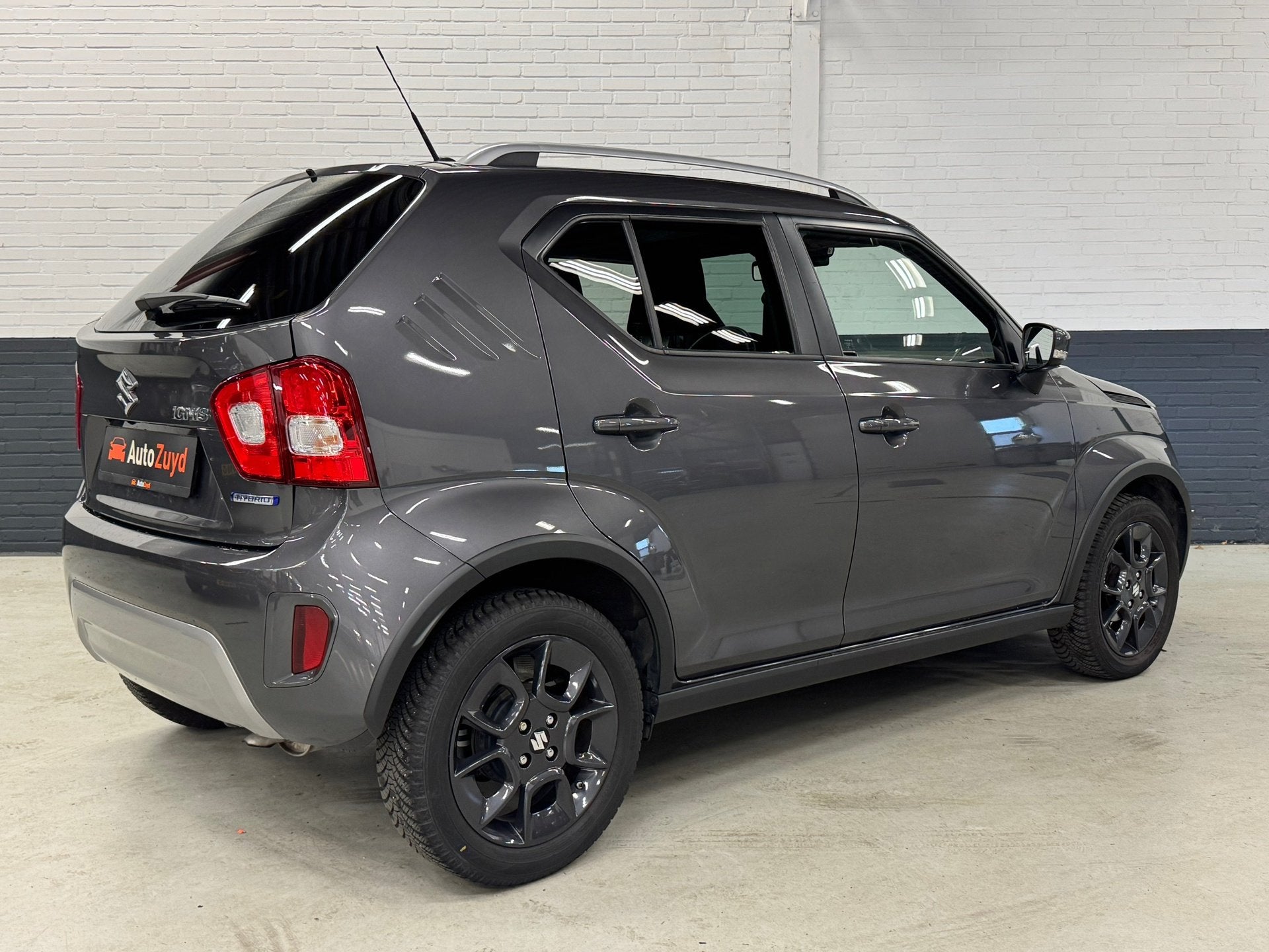 Suzuki Ignis 1.2 Smart Hybrid Style / Navi / Camera / Carpla, Voorwielaandrijving, 83 pk, Stof, Gebruikt