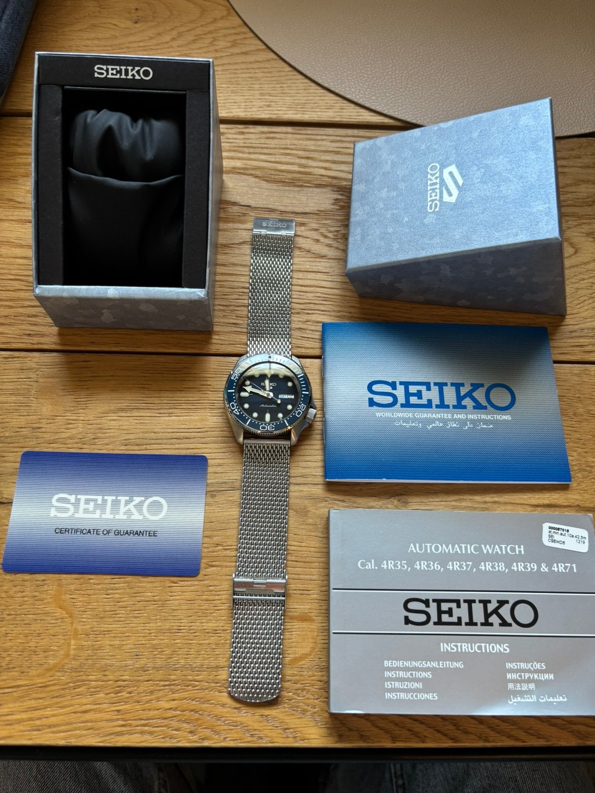 Seiko 5 automaat blauw mod saffierglas keramische bezel, Seiko, Staal, Met bandje, Polshorloge