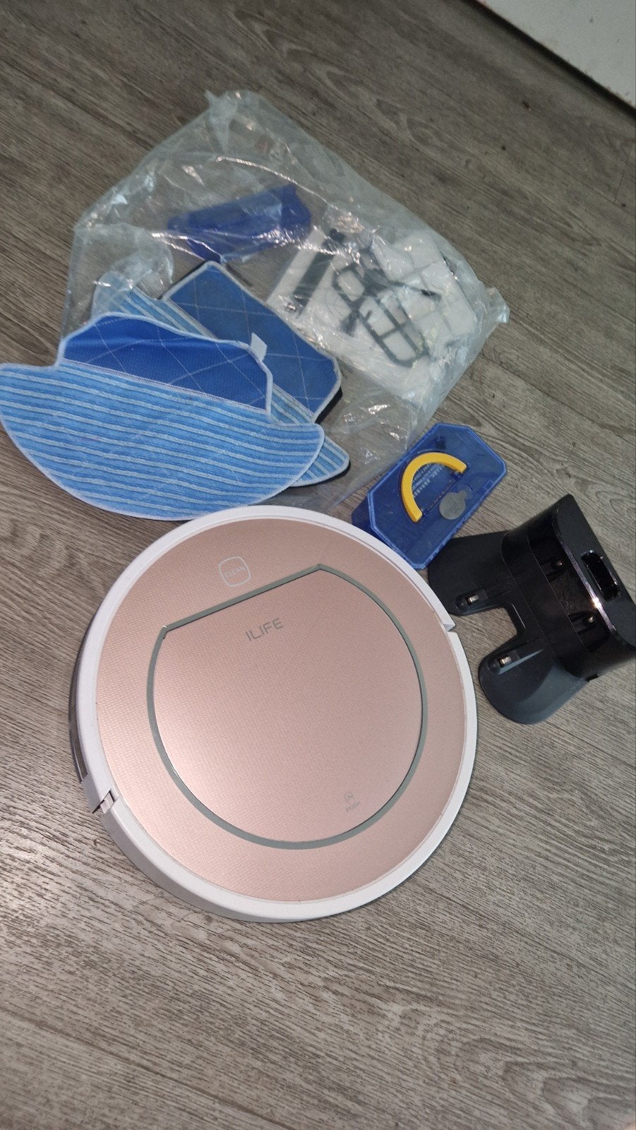 Robotstofzuiger defect - voor reparatie of onderdelen, Ophalen, Overige merken, Robotstofzuiger, Niet werkend