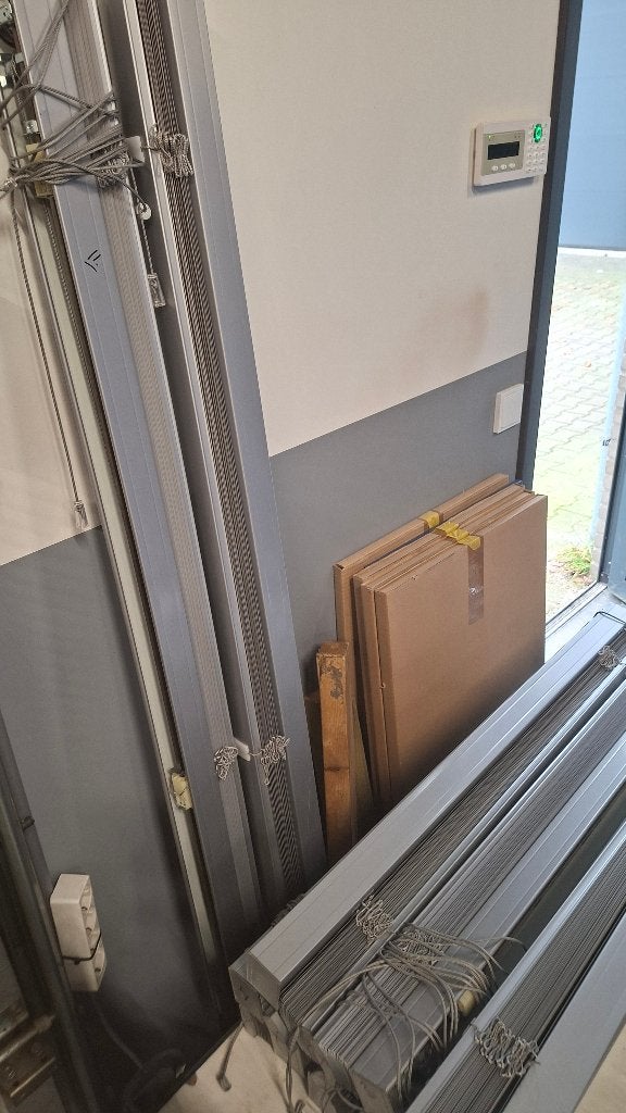 Diverse lamellen Aluminium jaloezieën Grijs 98,5cm, Ophalen, Overige materialen, Gebruikt, .