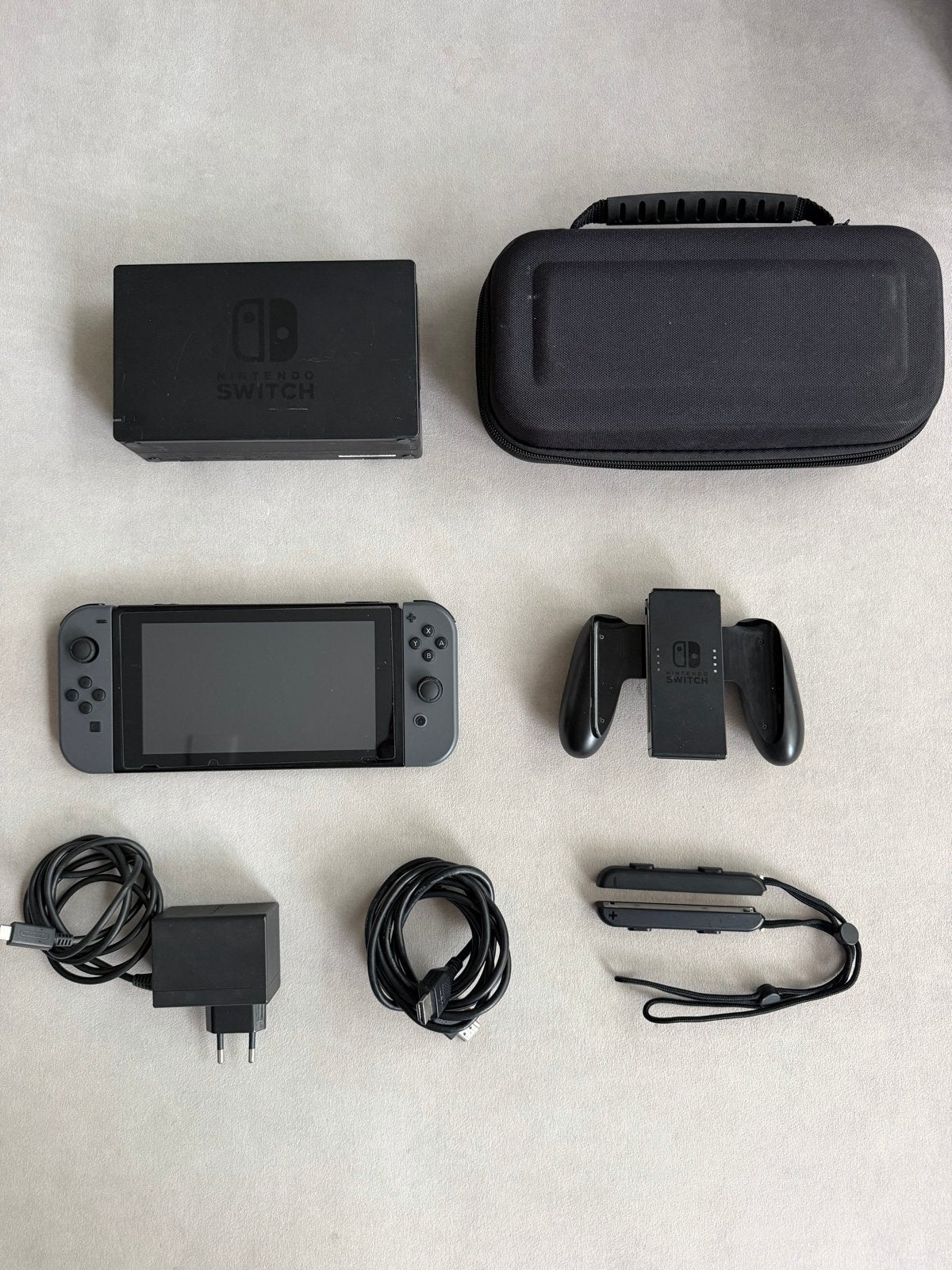 Nintendo Switch V2 Grijs - topconditie, Spelcomputers en Games, Ophalen of Verzenden, Zo goed als nieuw