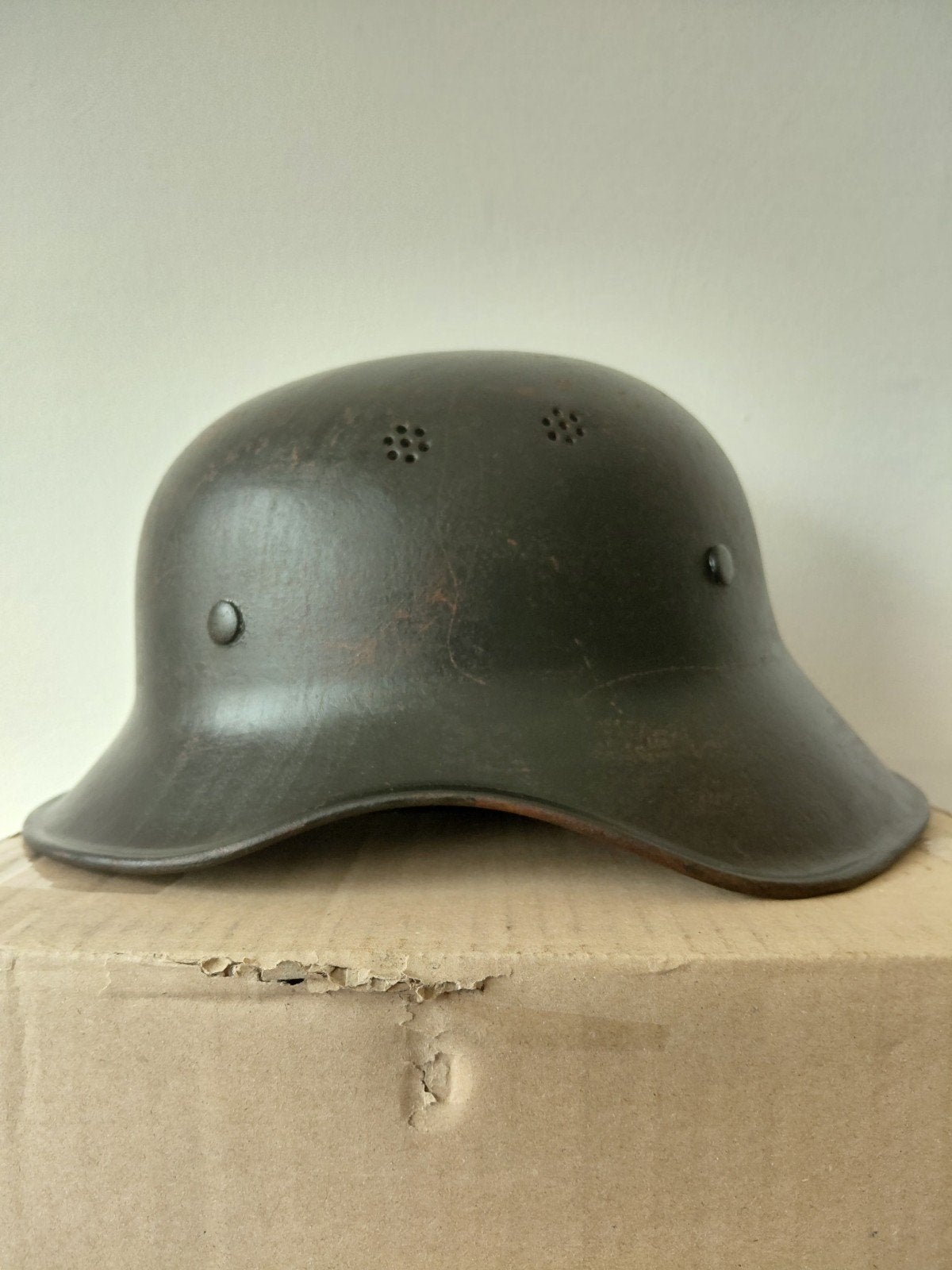 Duitse helm M44 WO2., Verzamelen, Militaria | Tweede Wereldoorlog, Ophalen of Verzenden, Duitsland, Helm of Baret