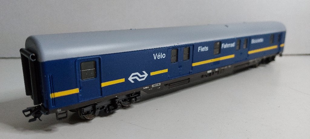Internationaal Fiets Rijtuig van de NS **Nieuw** (06), Wisselstroom, Ophalen of Verzenden, NS, Märklin