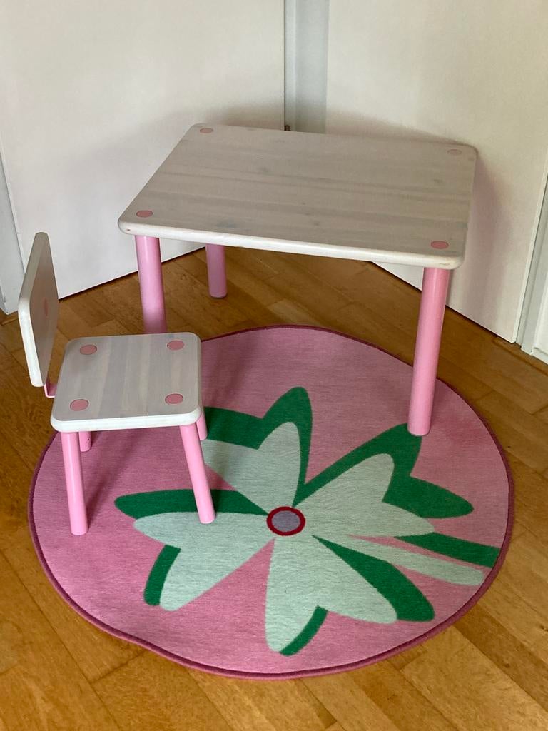 Flexa bureau set met bijpassend kleed, Kinderen en Baby's, Kinderkamer | Tafels en Stoelen, Ophalen, Zo goed als nieuw, Tafel(s) en Stoel(en)