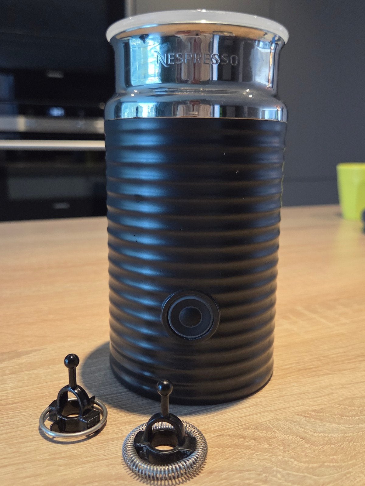 Nespresso melkopschuimer - Aeroccino 3, Witgoed en Apparatuur, Ophalen, Zo goed als nieuw, Elektrische melkopschuimer