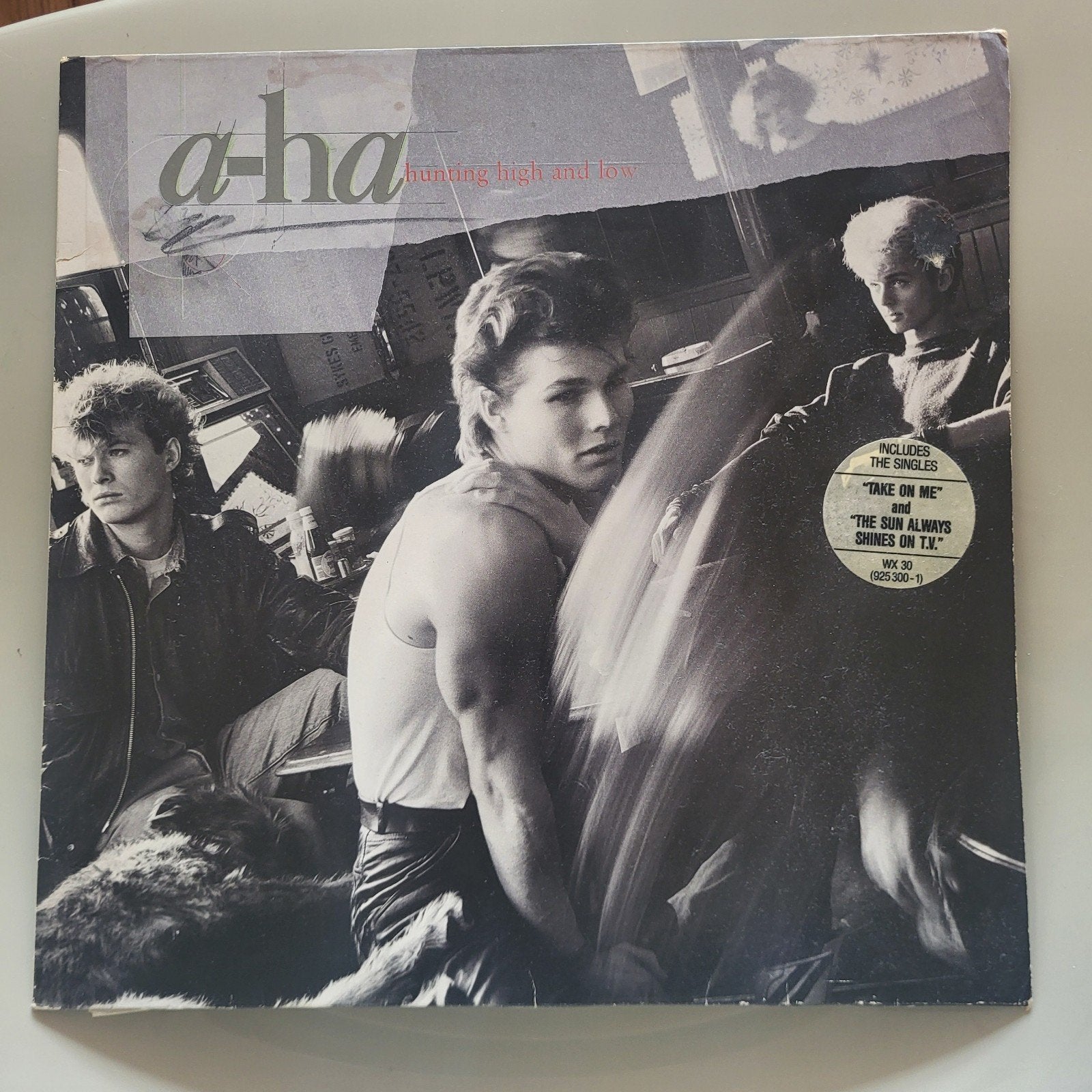 A-Ha, Hunting high and low lp, Ophalen of Verzenden, Gebruikt, Overige formaten