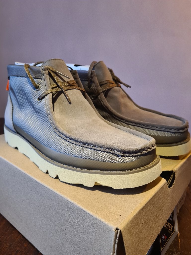 Clarks Originals Wallabee 2.0 GORE-TEX - Grey Maat 41.5, Overige kleuren, Boots, Nieuw, Clarks