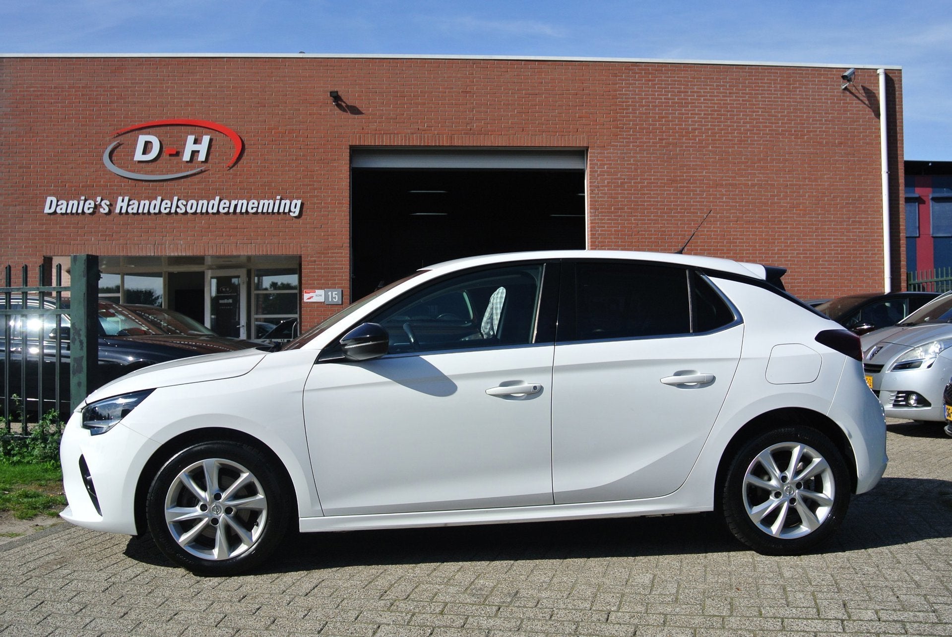Opel Corsa 1.2 Ultimate airco achteruitrijcamera inruil moge, Auto's, Voorwielaandrijving, 101 pk, Gebruikt, Euro 6